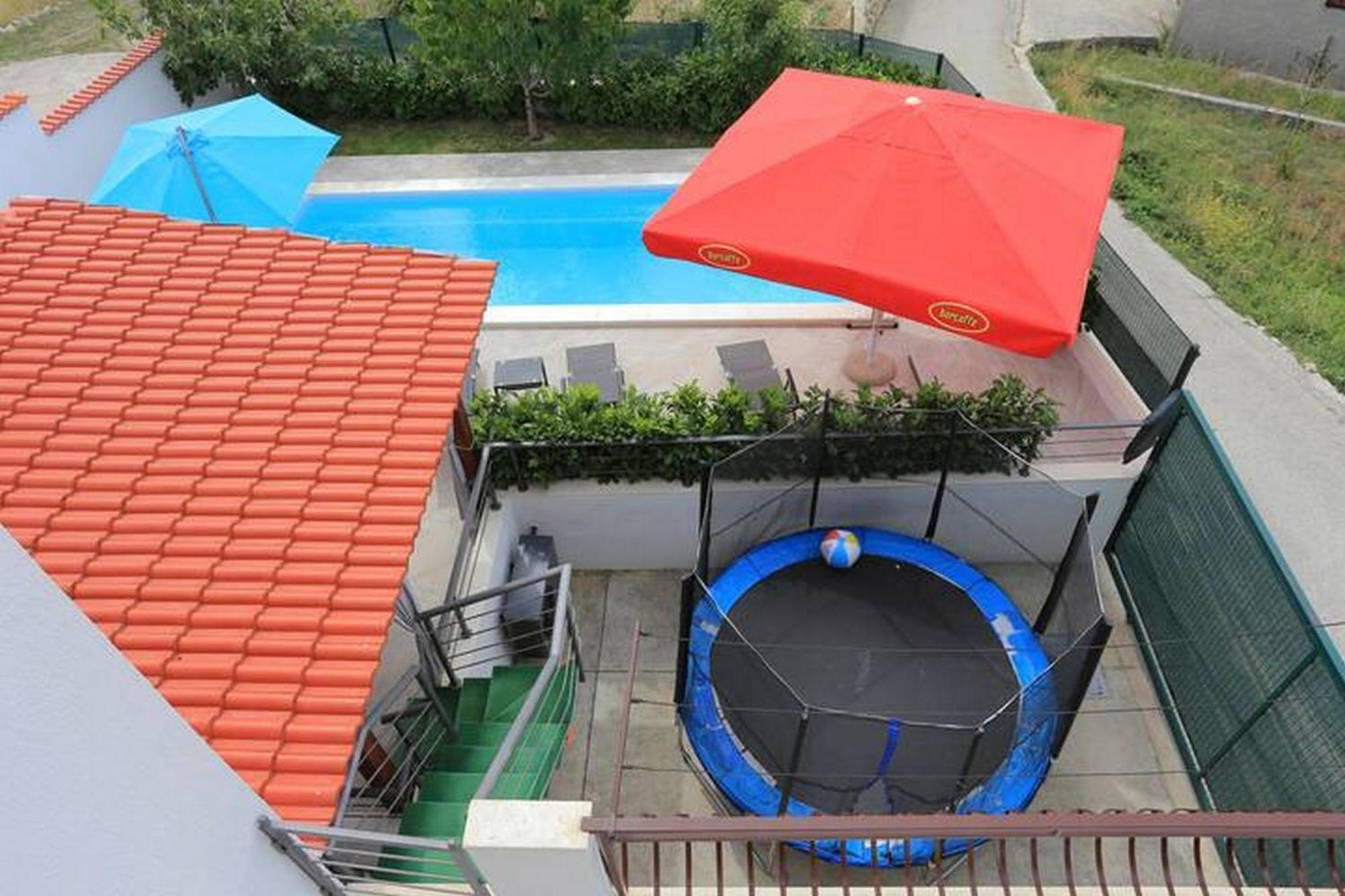 Holiday Home Mons Aureus Gornje Sitno Exterior photo